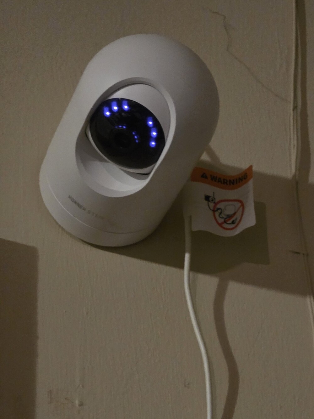 Home Security Camera - Picture 5 of 8